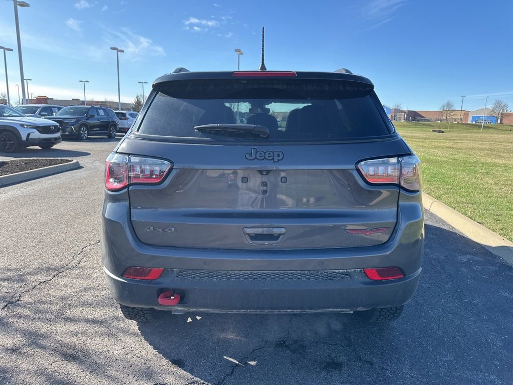 Used 2024 Jeep Compass Trailhawk w/ Trailhawk Convenience Group image 10