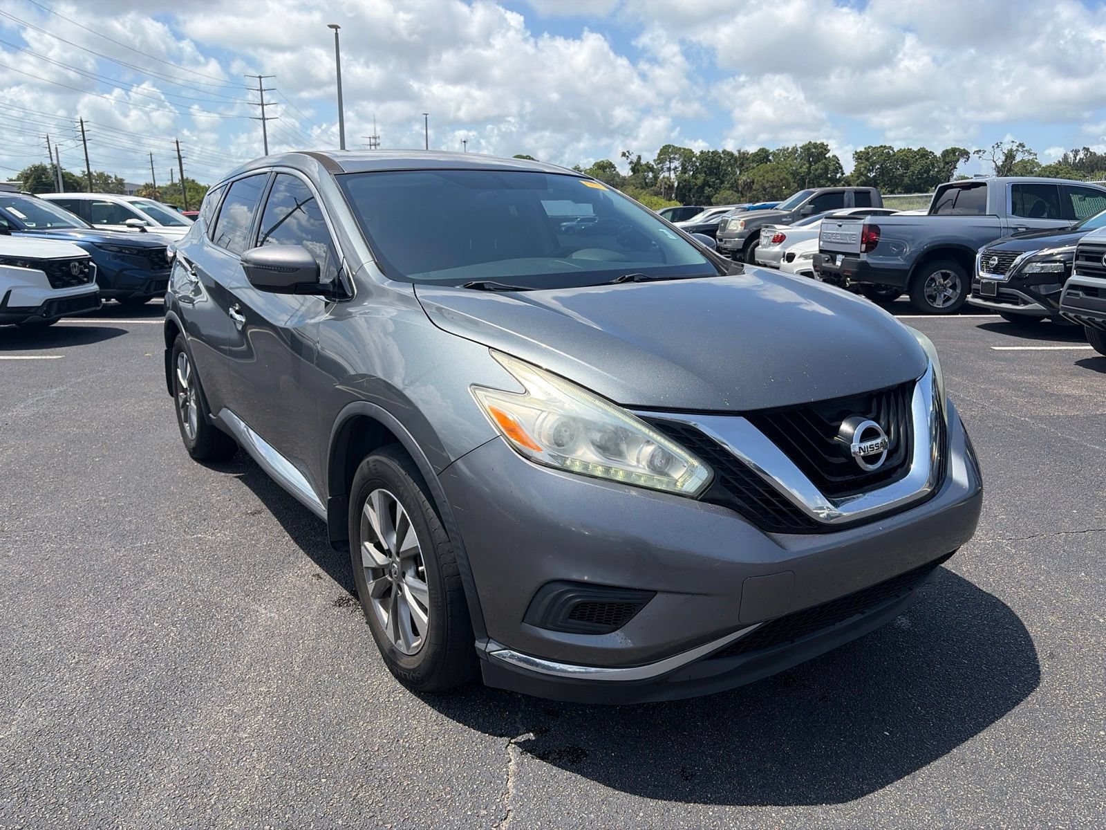 Used 2017 Nissan Murano S w/ Navigation Package FWD image 1
