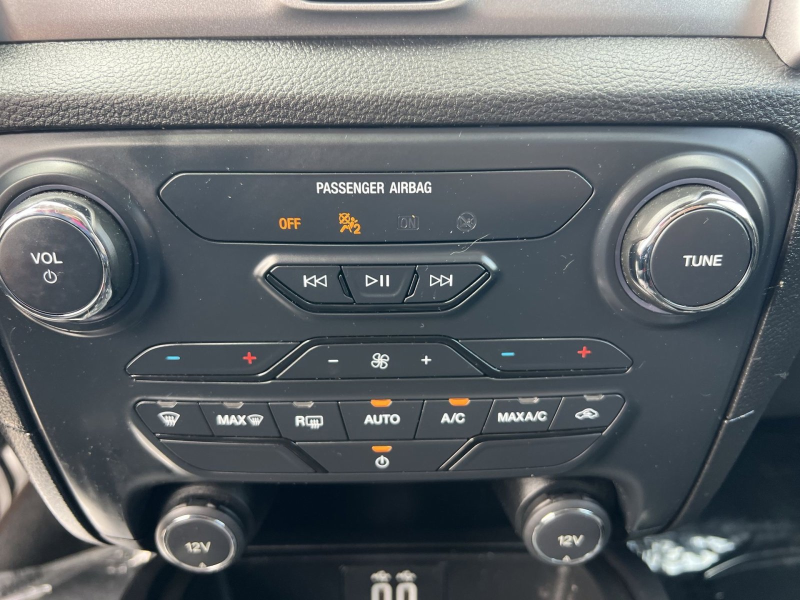 Certified 2021 Ford Ranger XLT w/ Equipment Group 301A Mid image 28