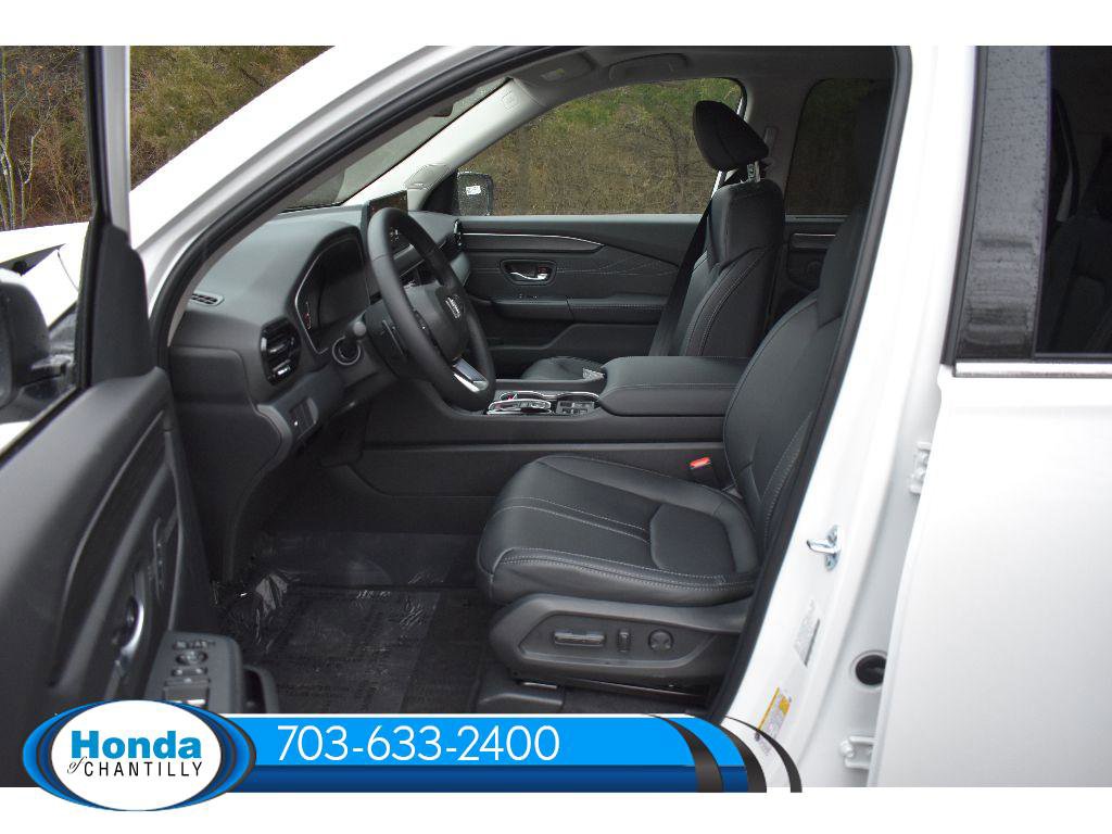 New 2026 Honda Pilot Touring image 28