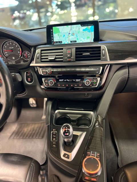 Used 2018 BMW M4 Coupe image 26