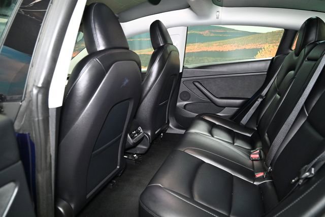 Used 2023 Tesla Model 3 Standard Range RWD image 47
