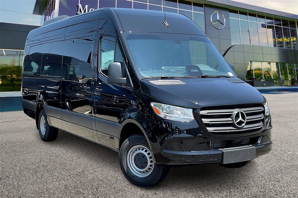New 2025 Mercedes-Benz Sprinter 3500