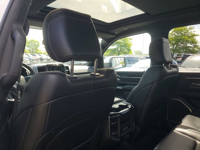 Used 2020 RAM 1500 Laramie w/ Sport Appearance Package AWD/4WD image 10