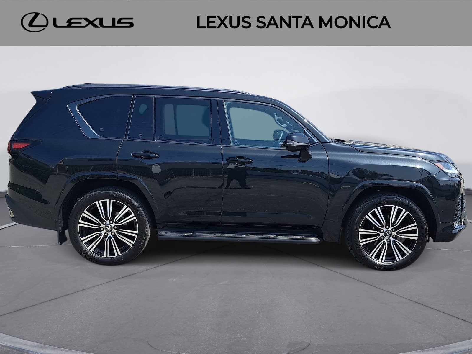 New 2026 Lexus LX 700h Luxury w/ Appearance Package AWD/4WD image 4