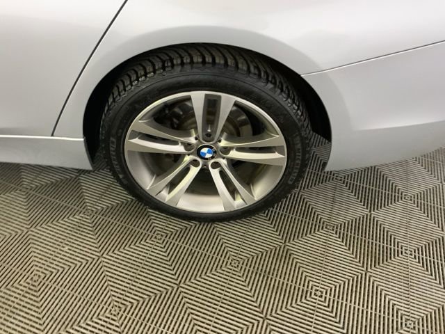 Used 2018 BMW 330i xDrive Sedan image 40