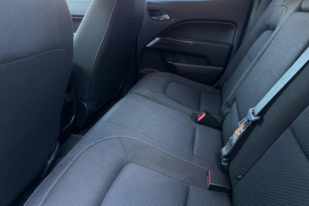 Used 2021 Chevrolet Colorado LT w/ Safety Package image 13