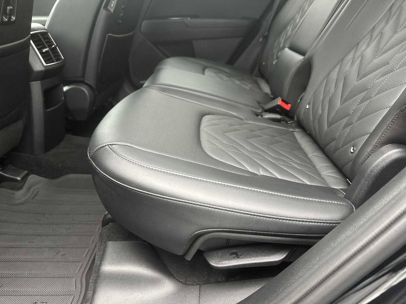 Used 2024 Kia Sportage X-Line w/ X-Line Premium Package image 29