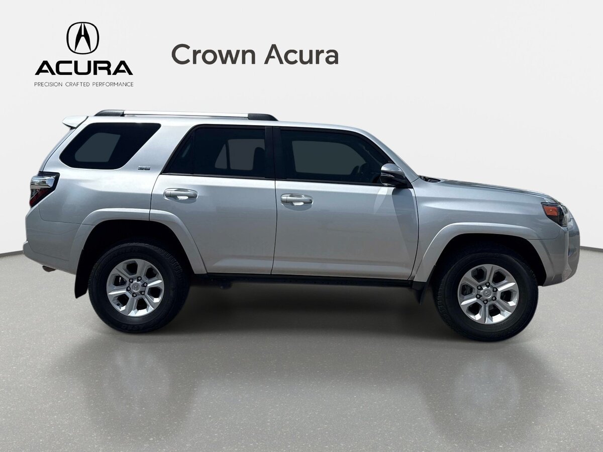 Used 2023 Toyota 4Runner SR5 Premium w/ Moonroof Package RWD image 5