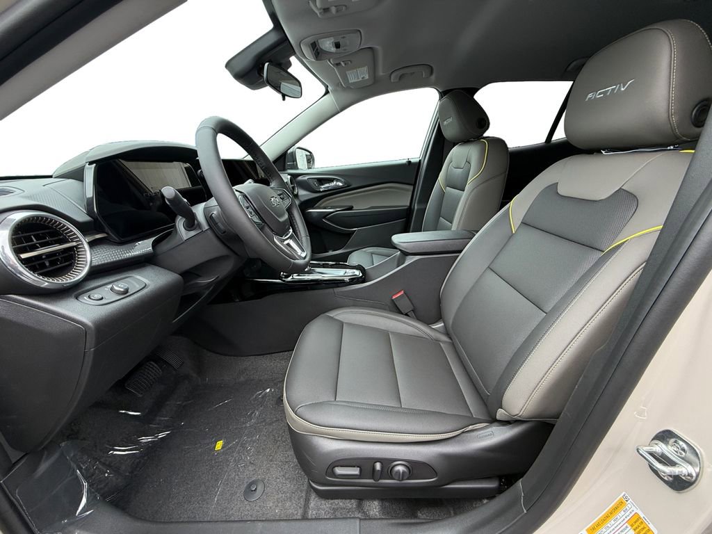 New 2026 Chevrolet Trax ACTIV w/ Driver Confidence Package FWD image 9