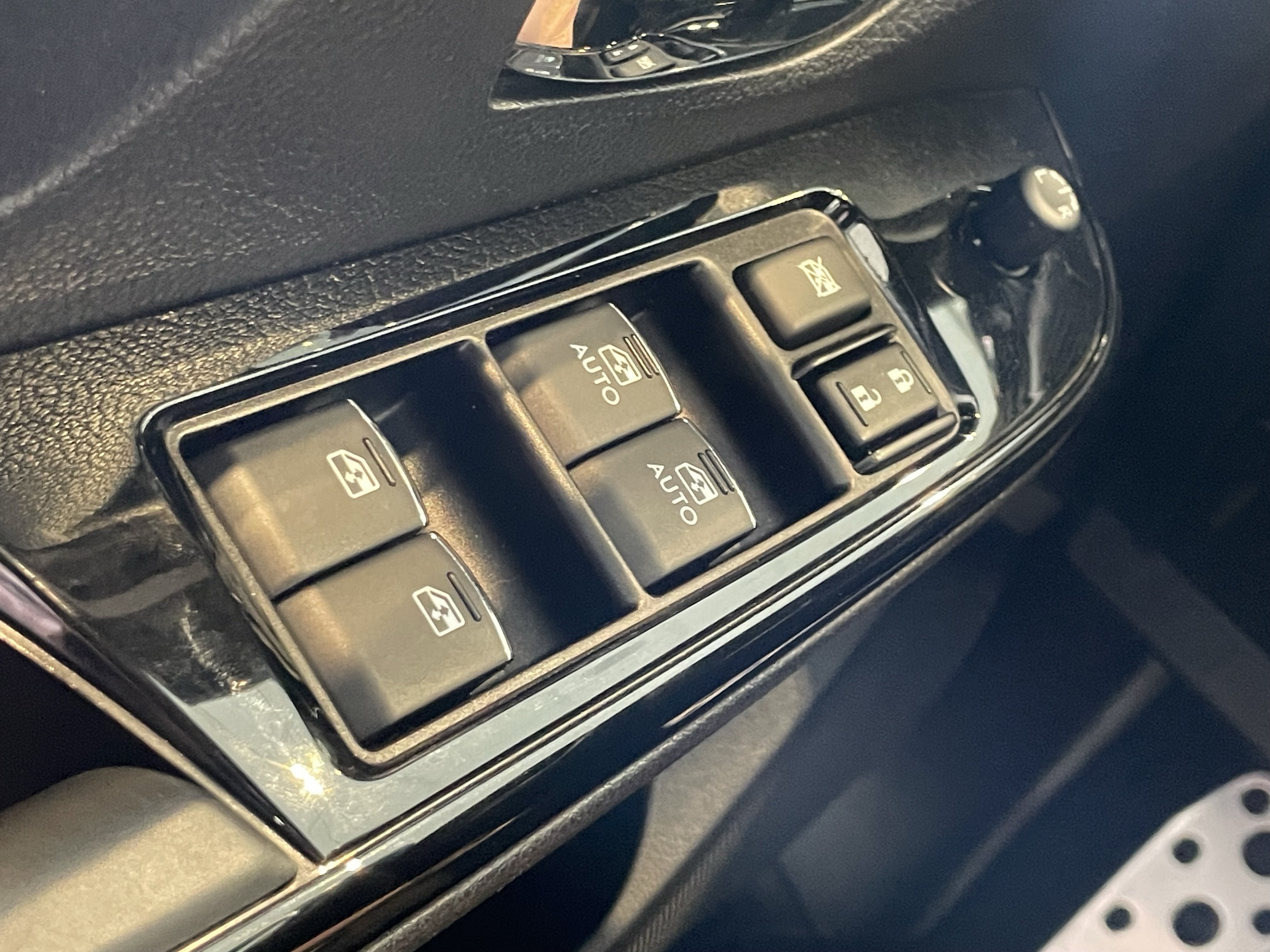 Used 2020 Subaru WRX STI AWD/4WD image 14