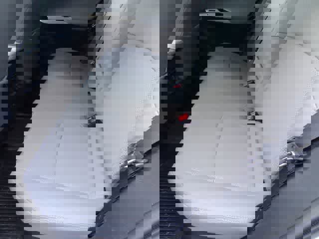 Used 2023 Toyota Venza Limited image 7