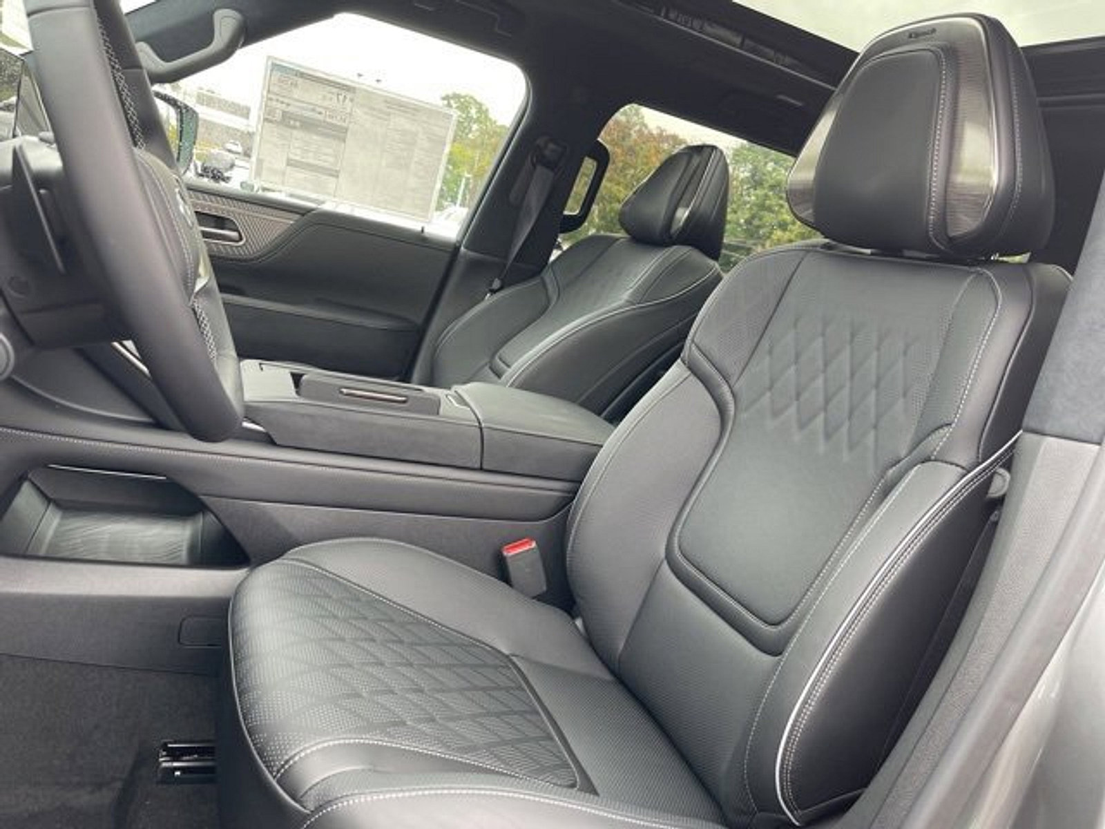 New 2025 INFINITI QX80 Autograph image 28