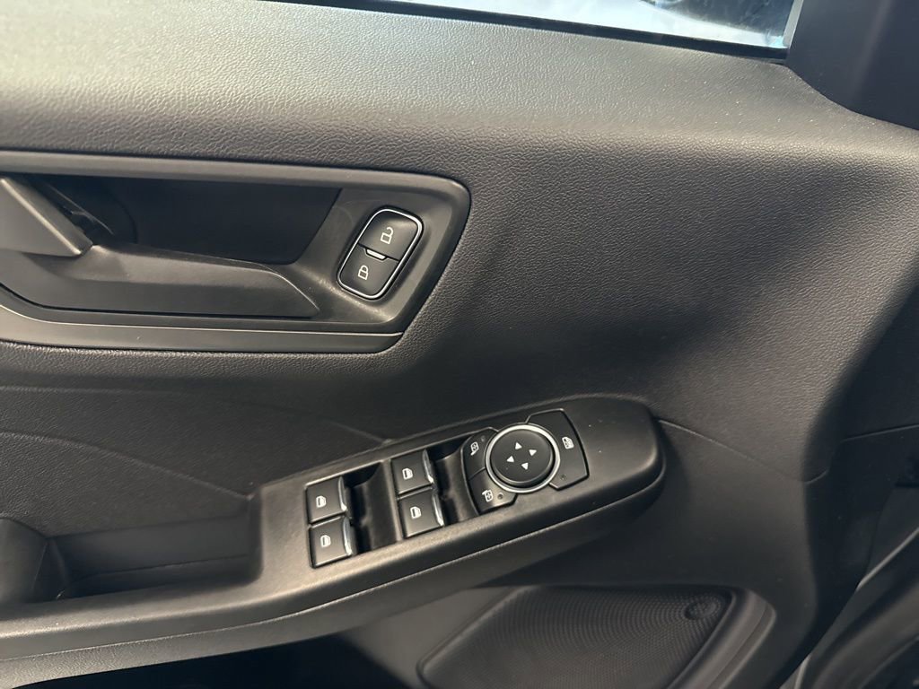Used 2023 Ford Escape Active image 18