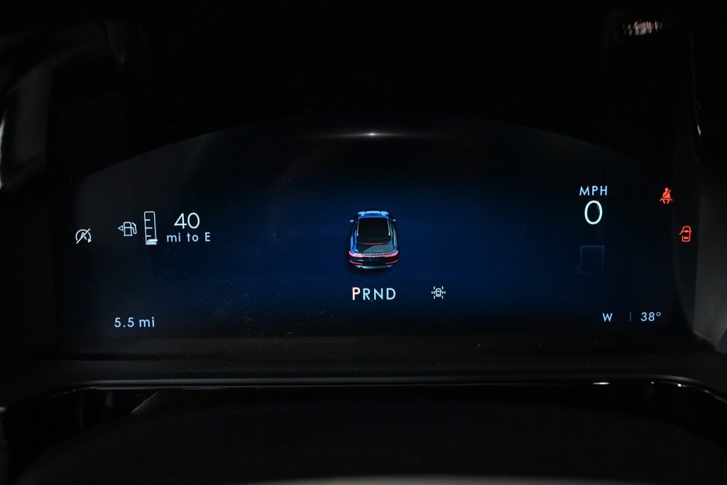 New 2026 Lincoln Corsair Premiere image 25