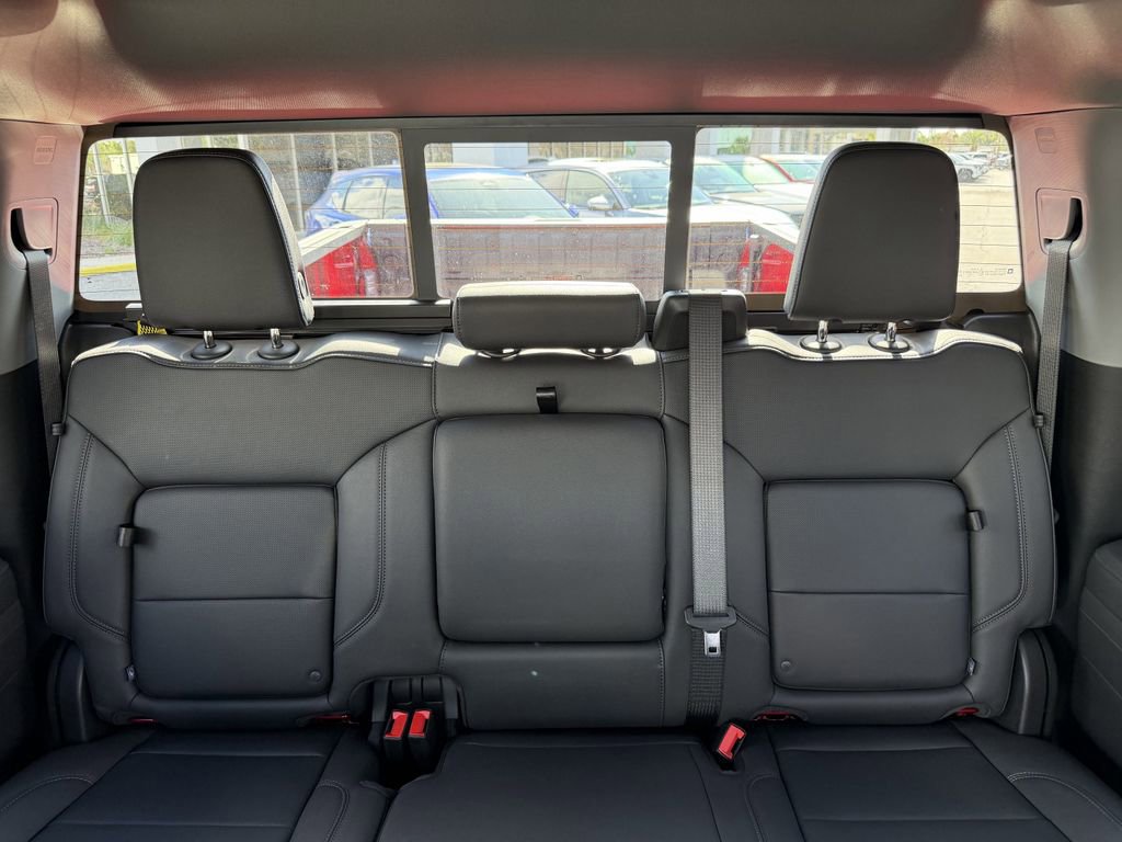 New 2026 GMC Sierra 2500 SLT w/ SLT Premium Package AWD/4WD image 22