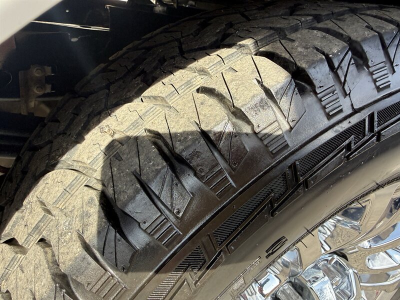 Used 2022 Ford F250 XLT w/ XLT Premium Package RWD image 8