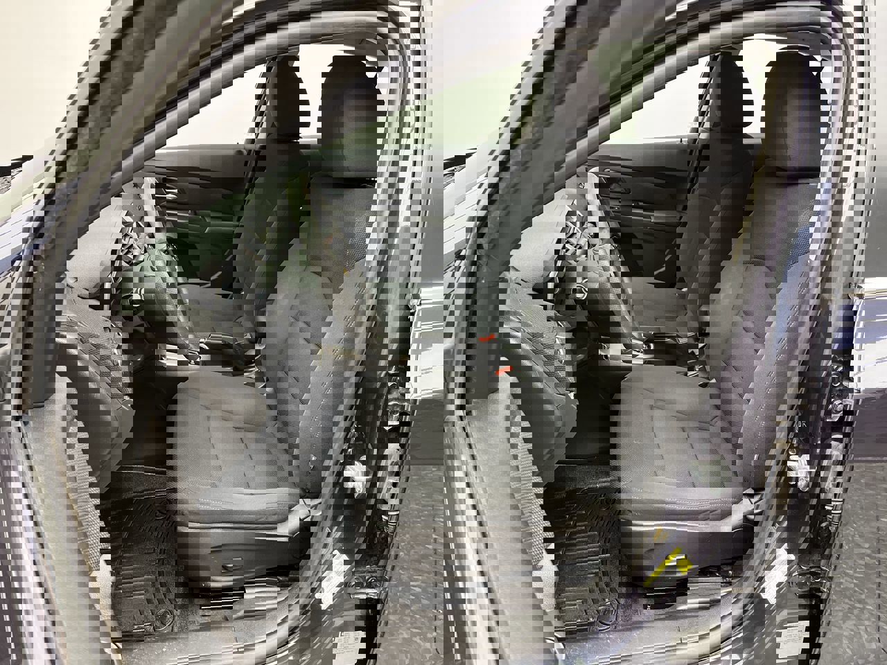 Used 2015 Chevrolet Cruze LT image 8