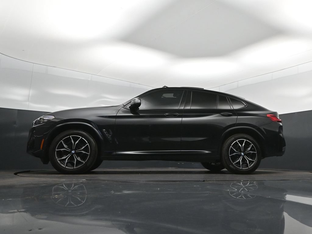 Certified 2023 BMW X4 xDrive30i w/ M Sport Package AWD/4WD image 39