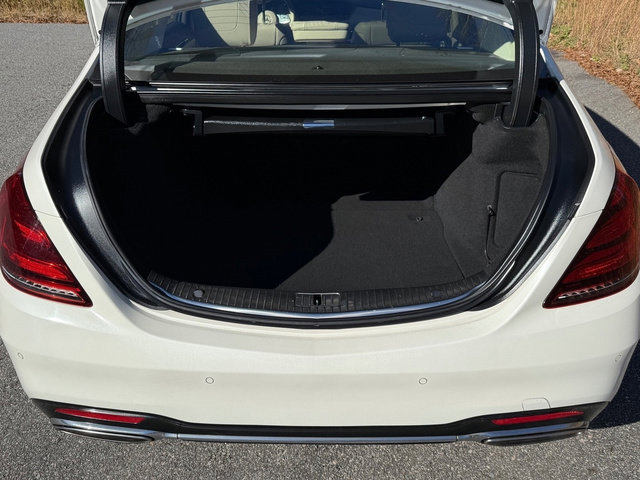 Used 2020 Mercedes-Benz S 560 Sedan image 22