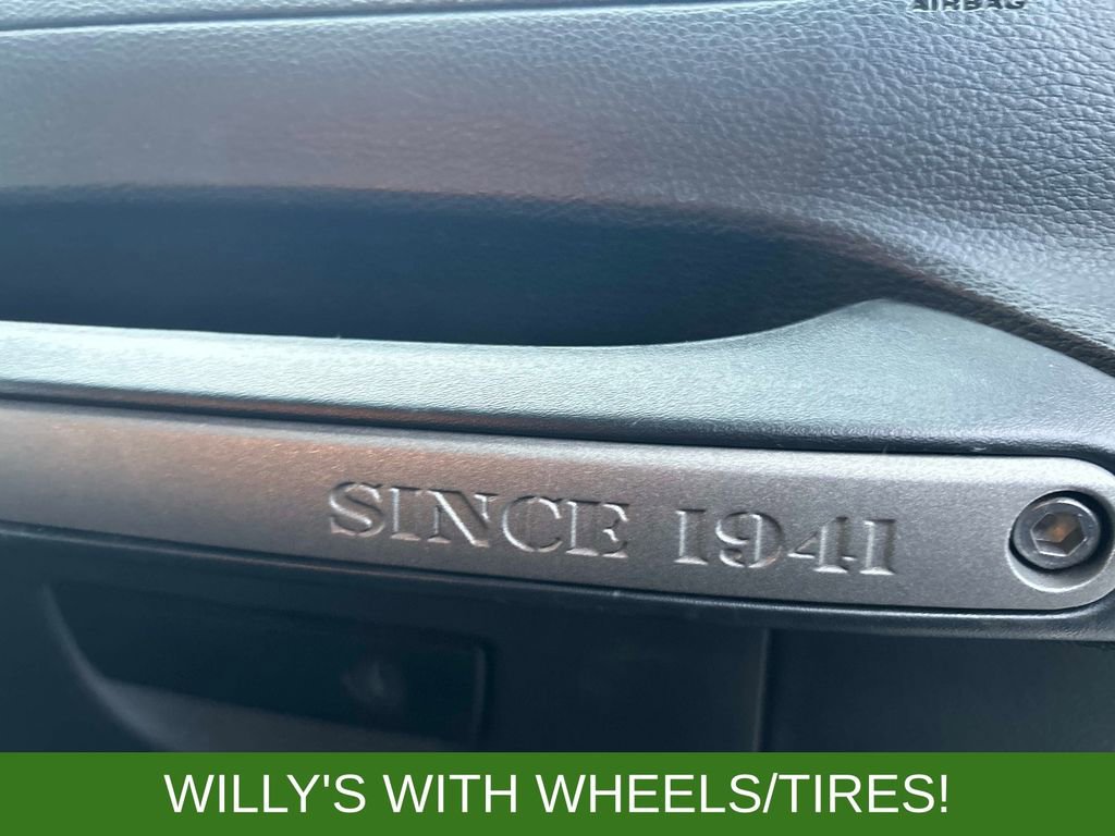 Used 2016 Jeep Wrangler Unlimited Willys image 18