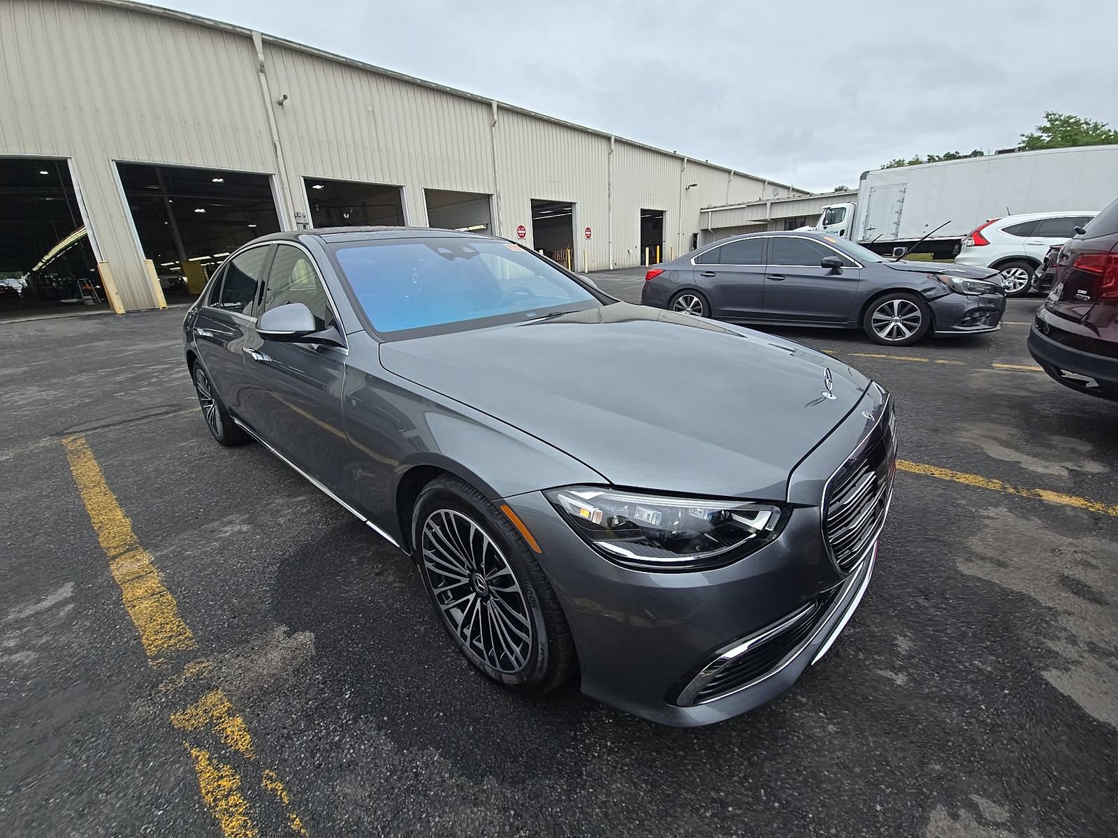 Used 2024 Mercedes-Benz S 580 4MATIC Sedan w/ Warmth & Comfort Package image 4