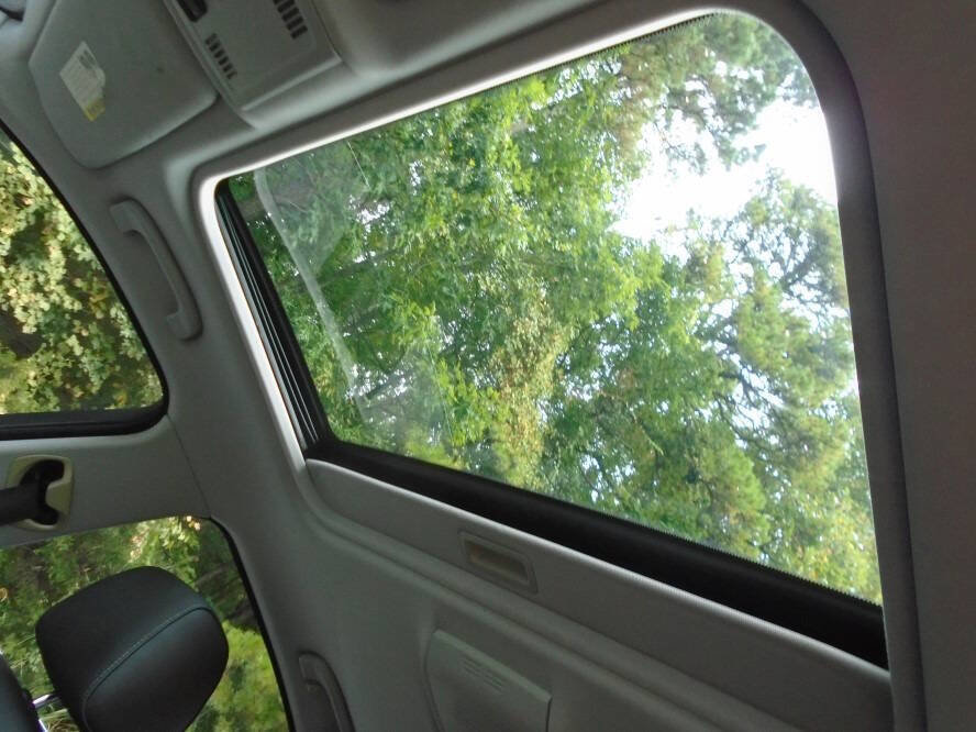 Used 2009 BMW 335i Sedan w/ Premium Pkg image 16