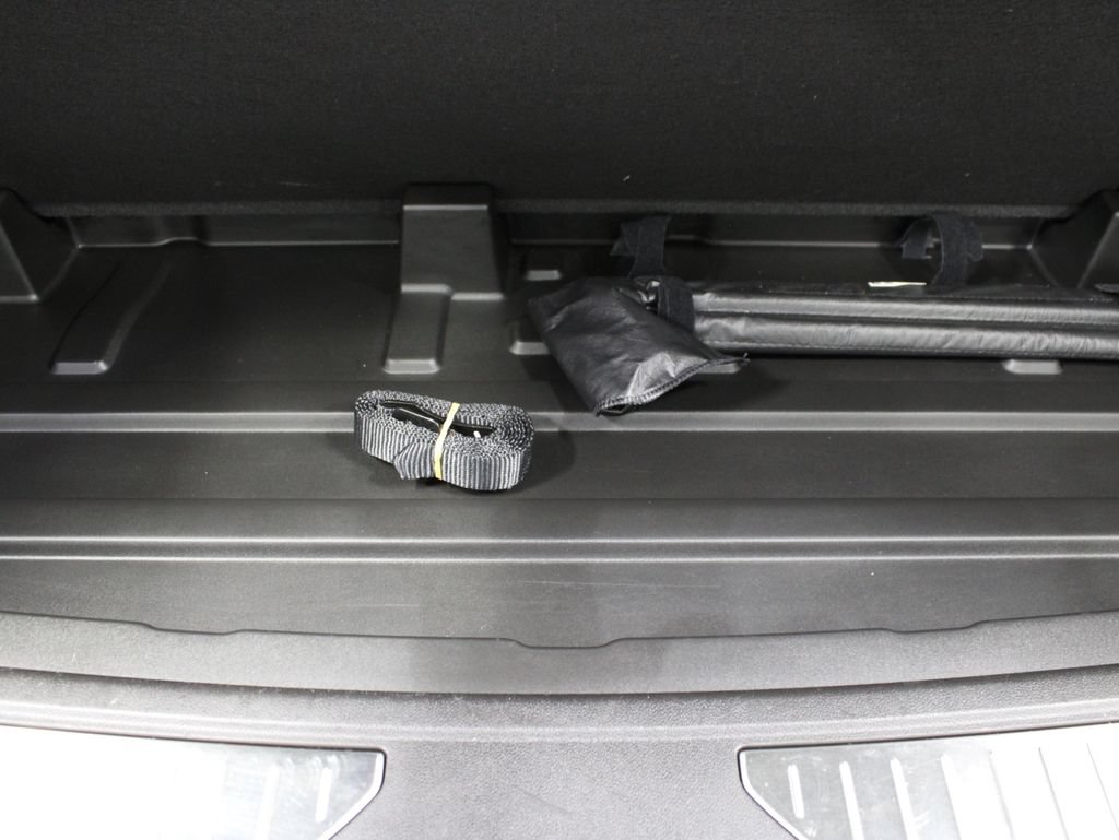Used 2023 GMC Yukon Denali w/ LPO, Floor Liner Package AWD/4WD image 46