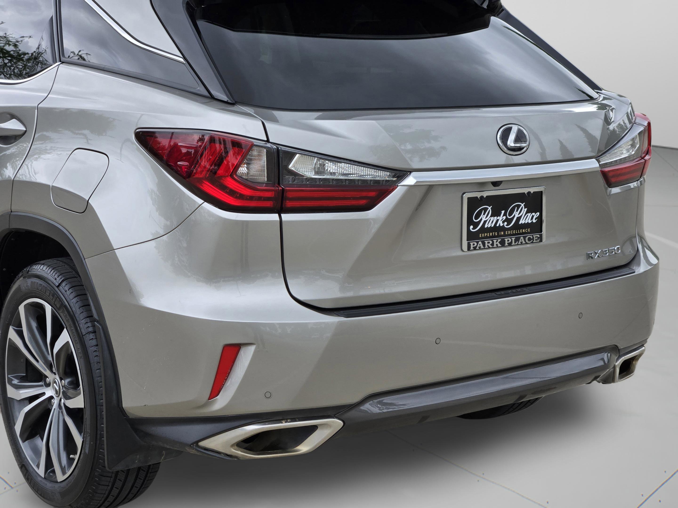 Used 2018 Lexus RX 350 FWD w/ Premium Package image 38