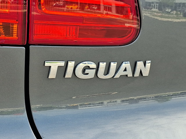 Used 2014 Volkswagen Tiguan S AWD/4WD image 30