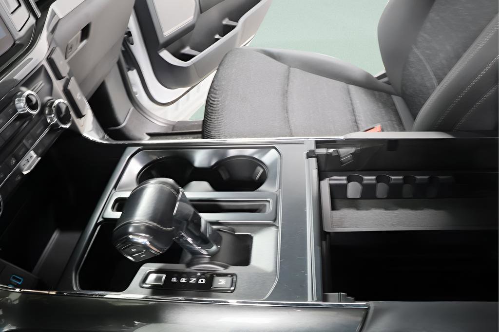 Used 2022 Ford F150 XLT w/ Equipment Group 302A High image 19