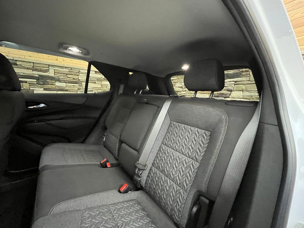 Used 2023 Chevrolet Equinox LT AWD/4WD image 30