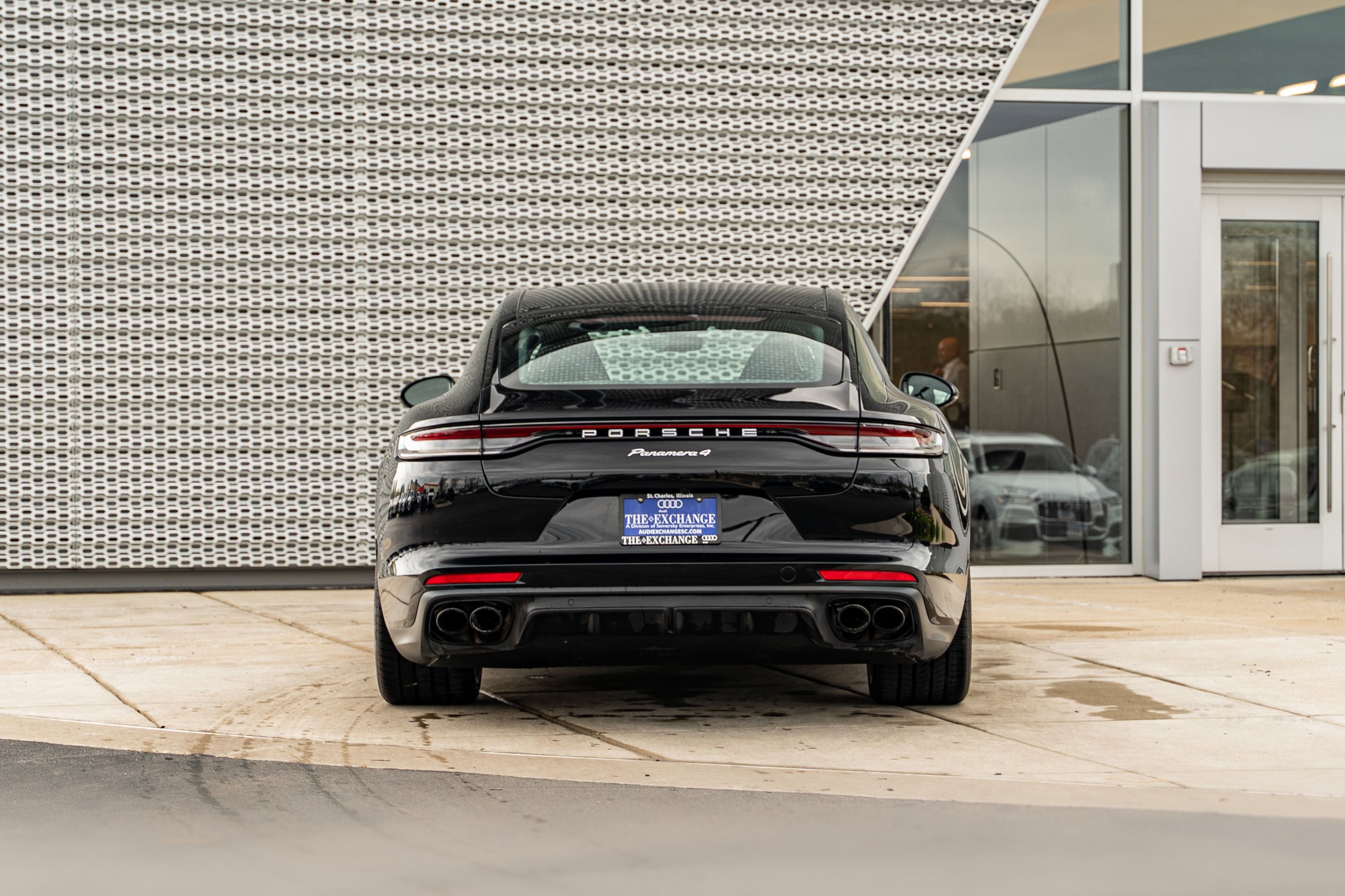 Used 2023 Porsche Panamera 4 AWD/4WD image 35