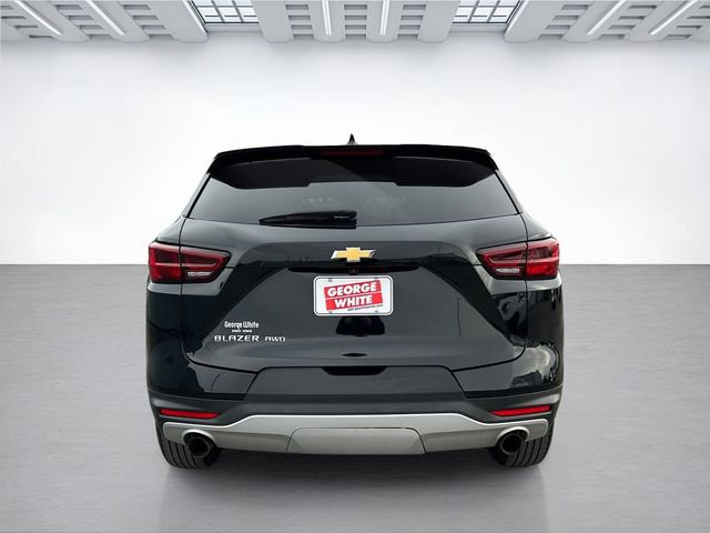 Used 2024 Chevrolet Blazer LT w/ Convenience Package image 5