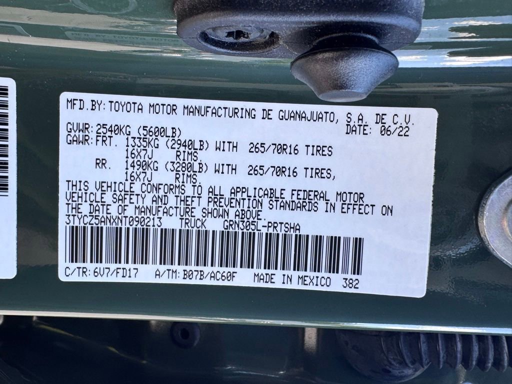 Used 2022 Toyota Tacoma TRD Off-Road AWD/4WD image 42