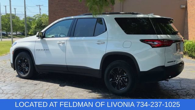 Used 2023 Chevrolet Traverse LT w/ Midnight/Sport Edition AWD/4WD image 6