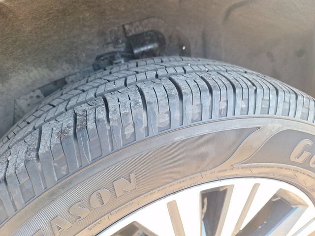 Used 2021 Nissan Rogue SV FWD image 15