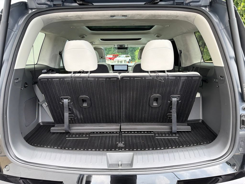 Used 2025 Hyundai Santa Fe Calligraphy AWD/4WD image 17