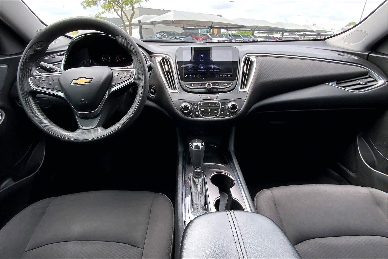 Used 2019 Chevrolet Malibu LT image 16