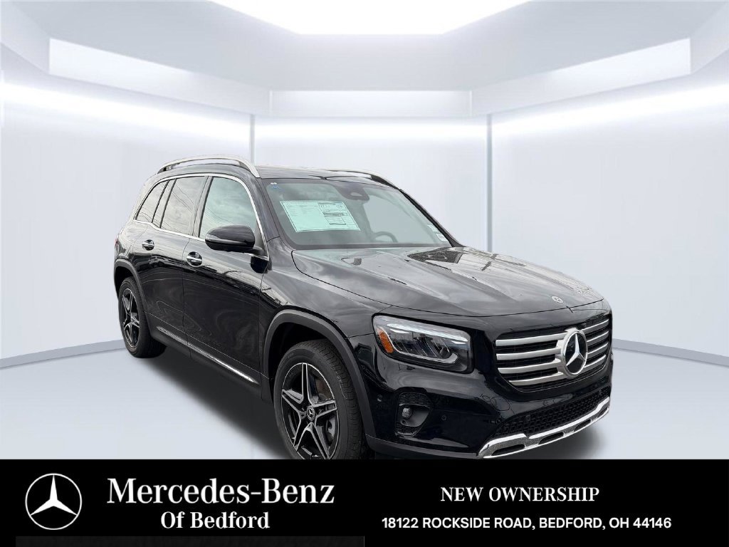 Used 2026 Mercedes-Benz GLB 250 4MATIC image 3