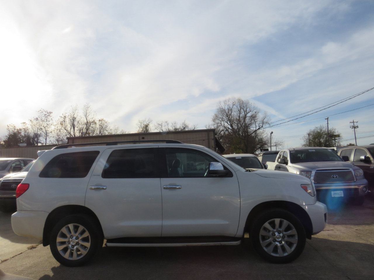 Used 2015 Toyota Sequoia Platinum image 4