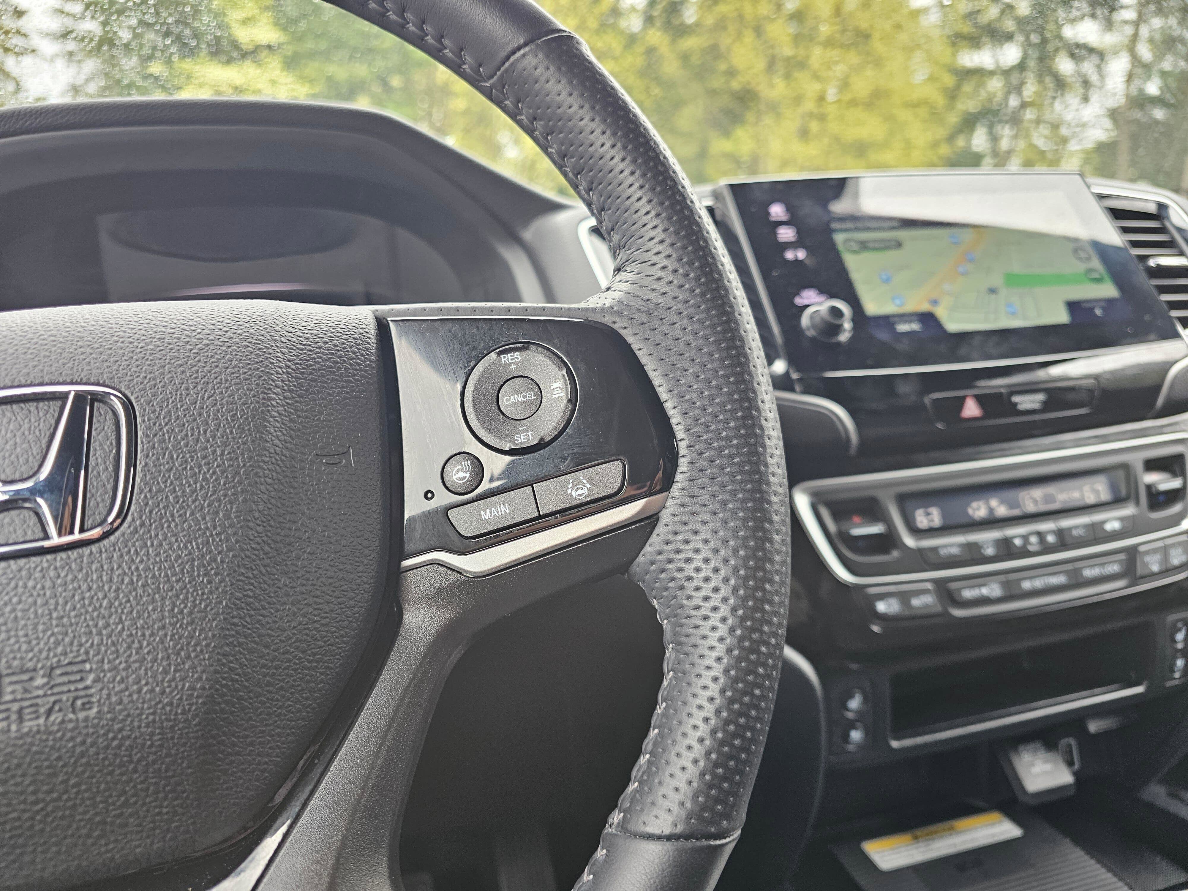 Used 2023 Honda Passport Elite image 32