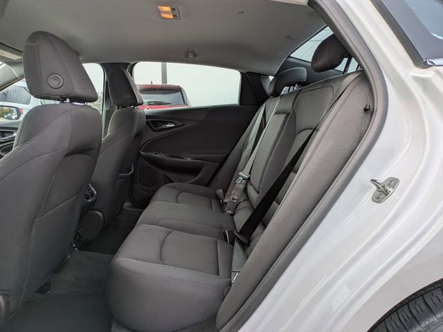 Used 2025 Chevrolet Malibu LT FWD image 13