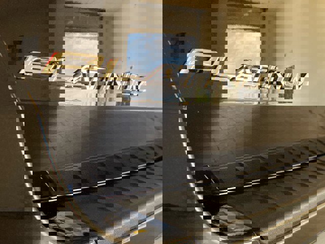 Used 2025 Ford Explorer Platinum w/ LUX Leather Package image 7