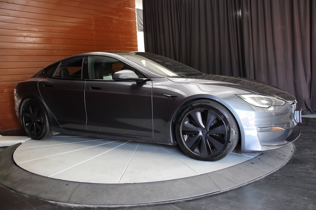 Used 2023 Tesla Model S AWD/4WD image 17