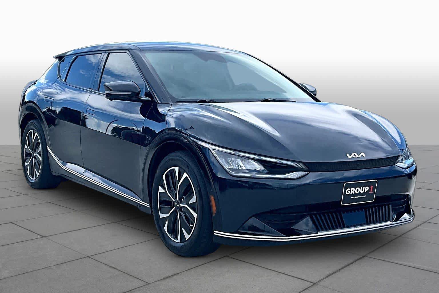 Certified 2023 Kia EV6 Wind w/ Wind Technology Package RWD image 2
