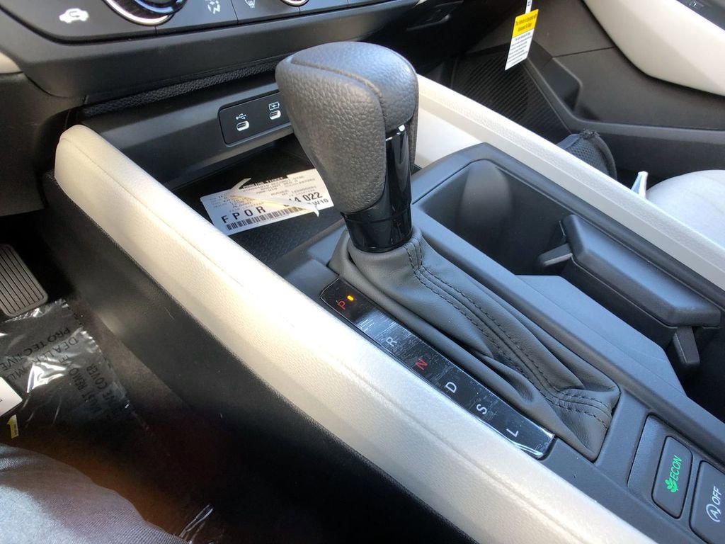 Used 2025 Honda Accord SE image 19