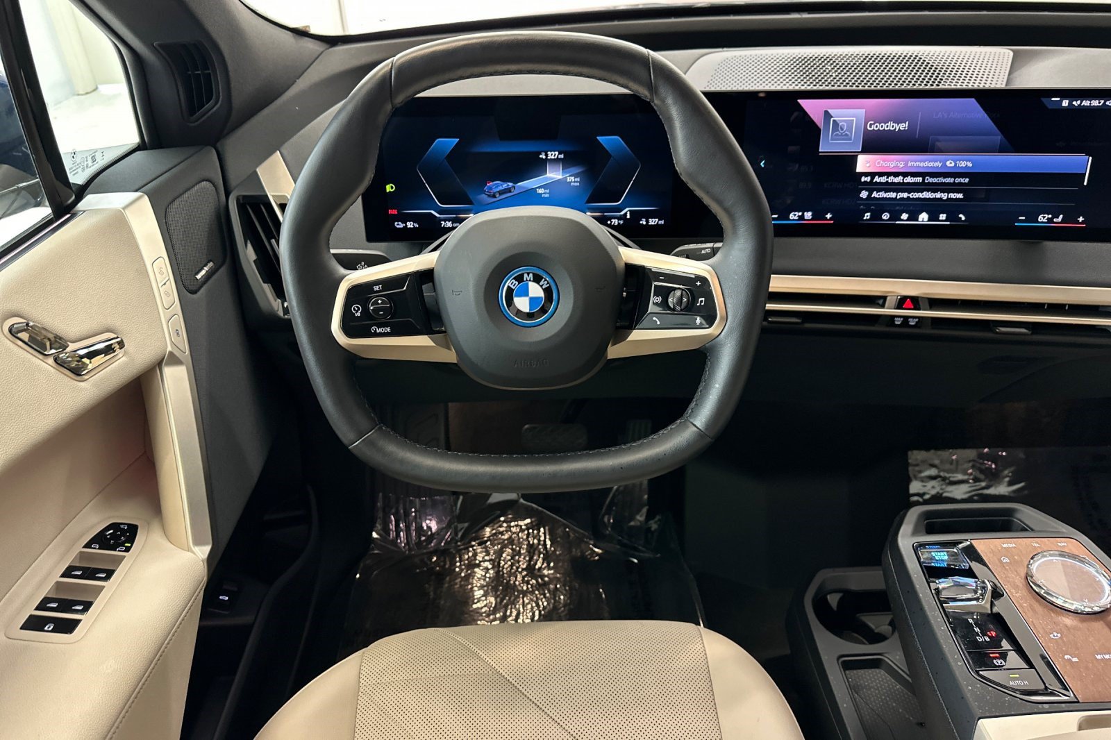 Certified 2024 BMW iX xDrive50 AWD/4WD image 33