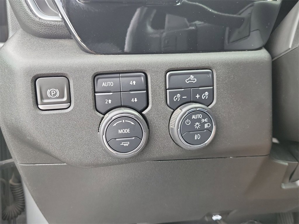 Used 2023 Chevrolet Silverado 1500 RST image 17