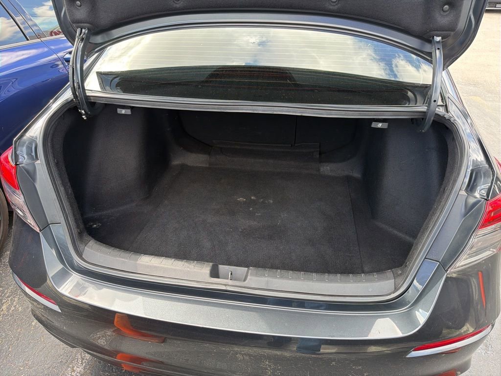 Used 2024 Honda Civic EX image 9